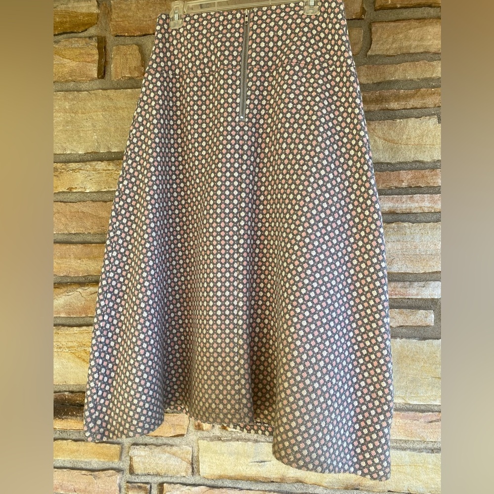 Pink and Grey Chic Dreams flair skirt Size Large